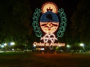 ¿En insegura la plaza Independencia en las noches?