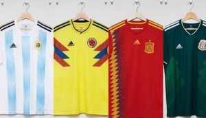 Las 32 camisetas del Mundial en un GIF