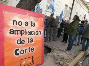 Ampliación de la corte: No hubo quórum en la Legislatura