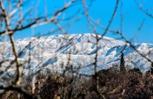 Pronóstico: Anuncian el ingreso de un frente frío y rige alerta en cordillera