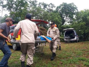 Hombre falleció al chocar contra su mujer en la luna de miel