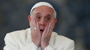 Homosexualidad: el Papa Francisco recomendó “recurrir a la psiquiatría”