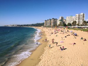 Crisis: empresas dan más vacaciones para compensar atrasos salariales