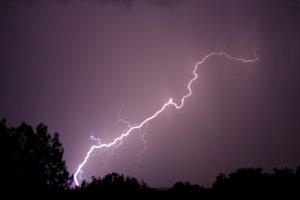 Tormentas en Mendoza: Defensa Civil emitió un aviso para esta noche