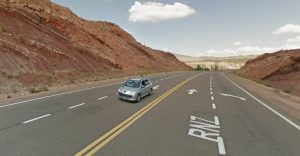 Pese al alerta de Zonda, los estudiantes suben a festejar a la montaña