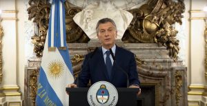 Macri anunció retenciones, precios cuidados y suba en las asignaciones