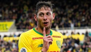 Caso Emiliano Sala: encontraron un cuerpo entre los restos del avión