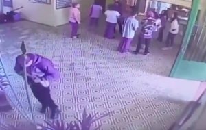 Video: cámara de seguridad captó a los asesinos de la masacre en Brasil