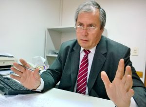 Murió el diputado Héctor Olivares