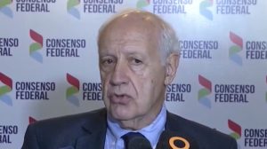 Lavagna: "No creo que sea bueno para el país elegir entre lo peor y lo malo"