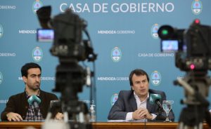 El Gobierno de Mendoza alerta que no podrá pagar los sueldos de los próximos meses