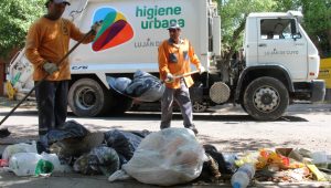 Mendoza: le robaron a un recolector de residuos mientras trabajaba