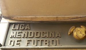 Liga Mendocina de Fútbol: polémica por supuesto desvío de fondos