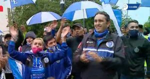 Los hinchas del Tomba al Morro García: "te vamos a recordar siempre goleador"