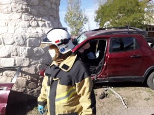 Mendoza: Amenazó a su esposa e hijas, huyó de la Policía, chocó y murió