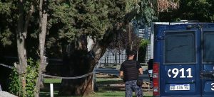 Tensión y tiroteo en la madrugada de Mendoza: un hombre murió y un policía herido