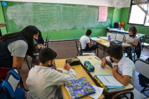 La DGE analiza terminar con la repitencia en las escuelas