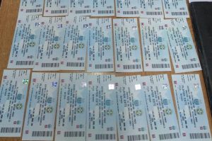 Atraparon a 2 hombres que vendía entradas truchas por Facebook para Argentina vs Brasil