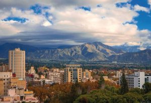 ¿Puede llover este jueves en Mendoza?