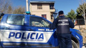 Dos efectivos policiales acusados de abusar sexualmente de una compañera