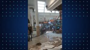 Video: la fuerte tormenta provocó un agujero en el techo del Shopping