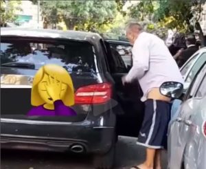 Insólito video: Luis Ventura se cambió los pantalones en plena calle