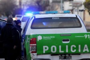 Conmoción nacional: mataron de 2 tiros a un policía federal mientras esperaba el micro