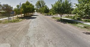 Dolor en la madrugada de Mendoza: un hombre de 46 años chocó en su auto contra un árbol y murió