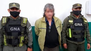 Llevaba semanas desaparecida y la encontraron enterrada bajo cemento en la casa de su pareja