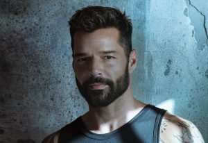 La exmánager de Ricky Martin amenaza con "filtrar material que pone en peligro su carrera"