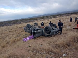 Tragedia en Ruta 7: Una camioneta volcó y una mujer murió