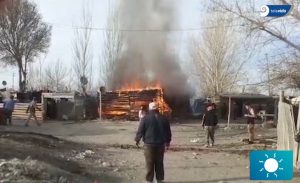 Mendoza: tres casas vecinas fueron consumidas por el fuego