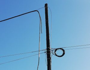 Robaban cables en Las Heras y cuando llegó la Policía descartaron la cierra en matorrales