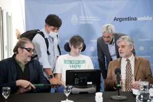 Urgente: internaron a Esteban Bullrich en el Hospital Austral y está con respirador