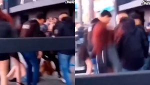 Video: Un policía le pegó a una chica a la salida de un boliche