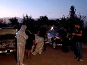 Asesinaron a un hombre, le desfiguraron la cara y lo dejaron tirado en su lote en Luján