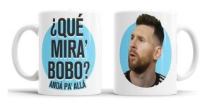 No hay como el ingenio argentino: "¿Qué mirás bobo?" ya tiene tazas, remeras y hasta tatuajes