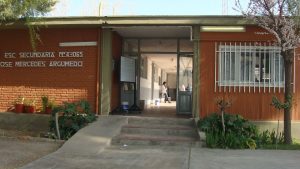 A dos semanas del inicio de clases, los padres del Colegio Argumendo se quejan porque sus hijos aun no asisten a la escuela