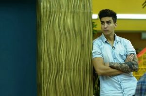 Un ex participante de Gran Hermano fue acuchillado