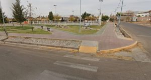 Fue al barrio La Gloria a conocer a una mujer que contactó por Facebook y le robaron todo