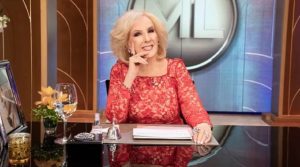 ¿De qué operarán a Mirtha Legrand?