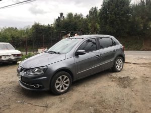 Las Heras: un auto polarizado atropelló a una mujer y la dejó tirada con pérdida de conocimiento