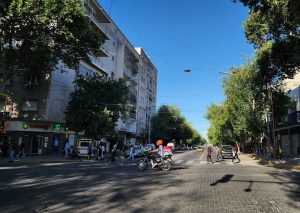 ¿Cuándo comienza a subir la temperatura y qué día podría soplar Zonda?