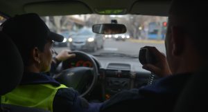 Intentó robar una casa en ciudad, un vecino dio alerta y el ladrón fue detenido