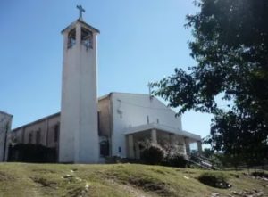 Un Sacerdote se enfrentó a un ladrón que quería entrar a robar en una iglesia