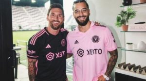 Maluma recibió un regalo especial por parte de Messi