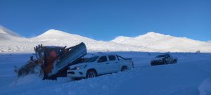 Travesía solidaria asiste a los puesteros que fueron duramente afectados por la nieve en Malargüe