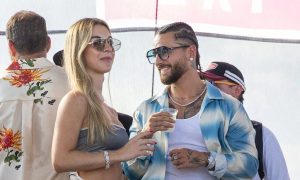 Maluma va a ser papá y lo anunció de una manera muy particular durante un show