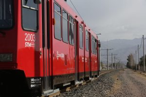 Mendoza: un ciclista fue atropellado por el metrotanvía y falleció