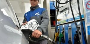 Otro golpe al bolsillo: desde este sábado aumenta el precio del combustible